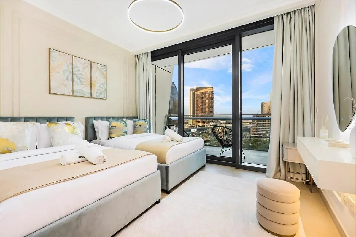 First Class 2Br Iconic Burj Khalifa View Dubai United Arab Emirates